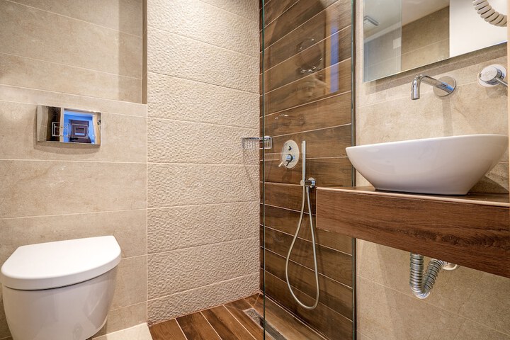 Bathroom Interior Photo