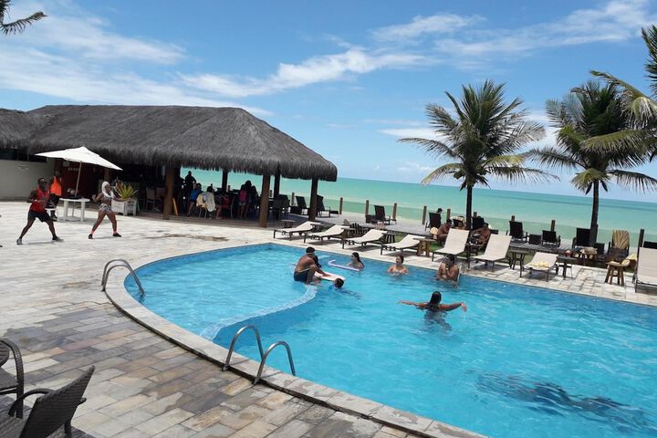 Pool 34 of 68