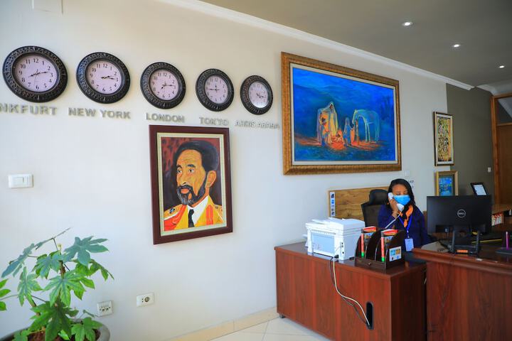 Hotel Interior 4 of 130