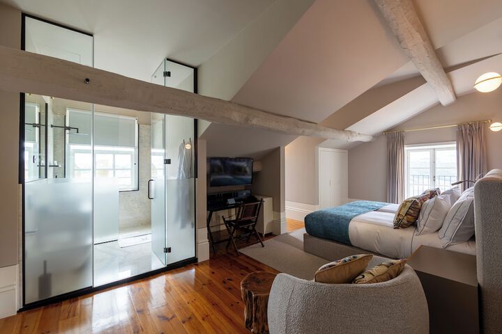Room 46 of 57