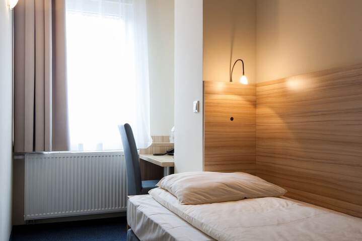 Room 39 of 79