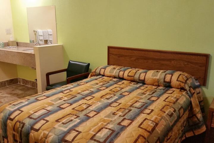 Room 5 of 54