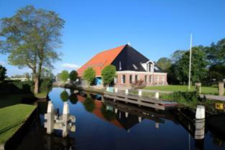 Photo of VAKANTIEBOERDERIJ BROERESLOOT