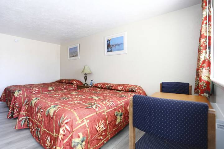 Room 11 of 38