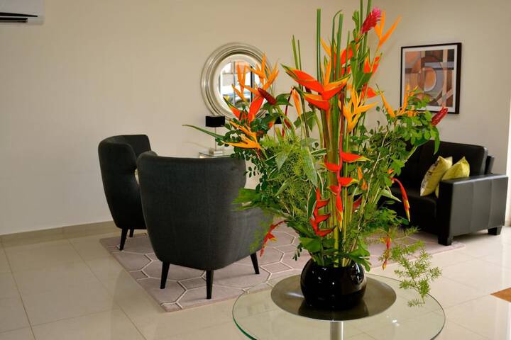 Guest Lobby