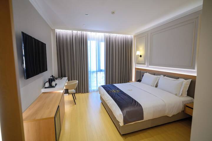 Room 20 of 53