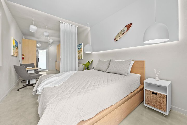 Room 35 of 224