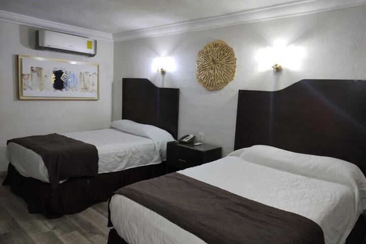 Room 5 of 28