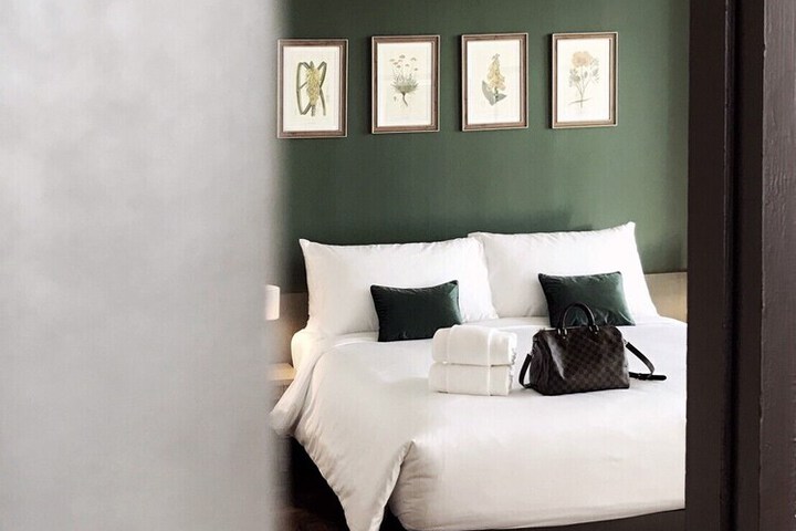 Room 45 of 260