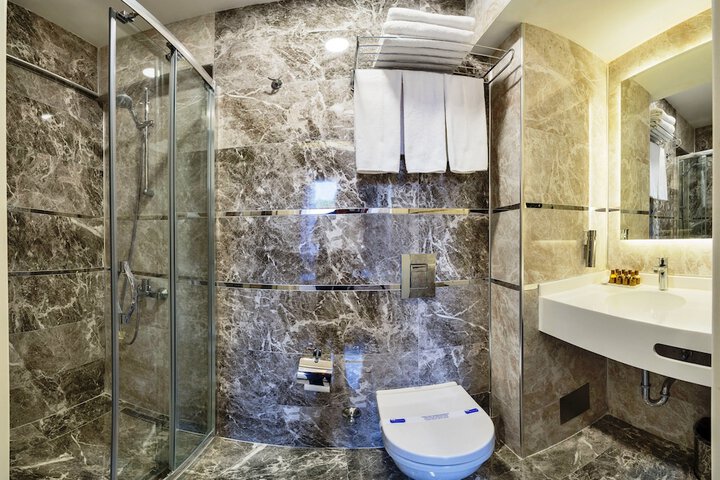 Bathroom Interior Photo