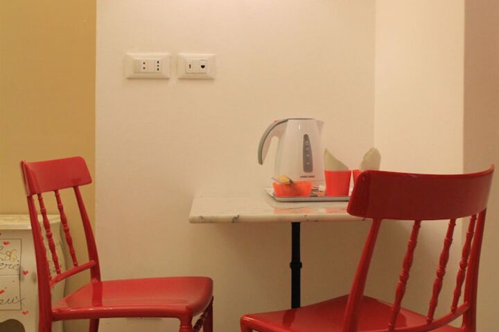 Room 25 of 64