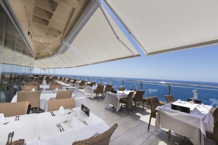 Dining 67 of 78