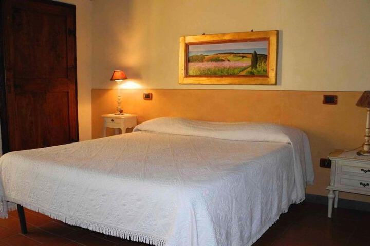 Room 17 of 20