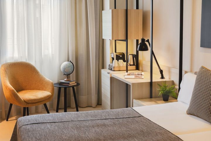 Room 21 of 41