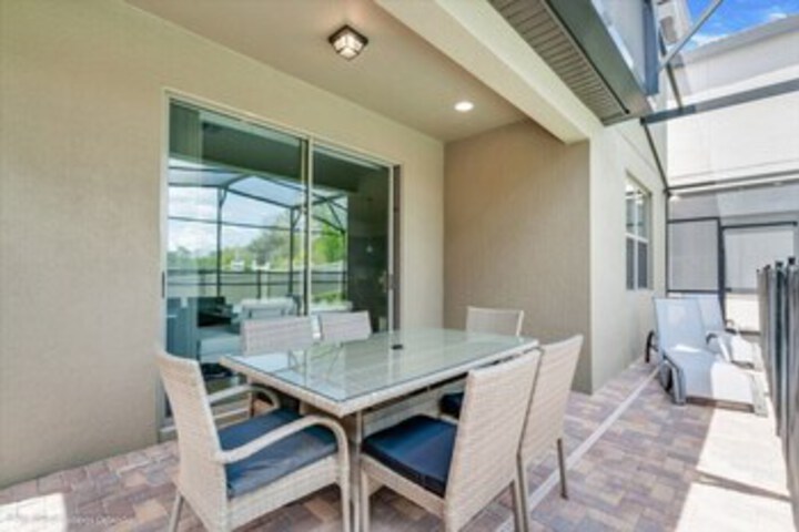 Terrace/Patio 5 of 46