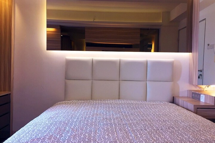 Room 3 of 42