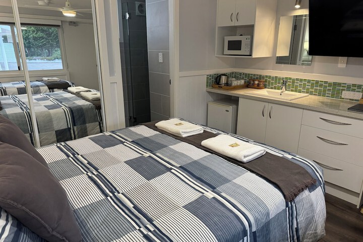 Room 16 of 47