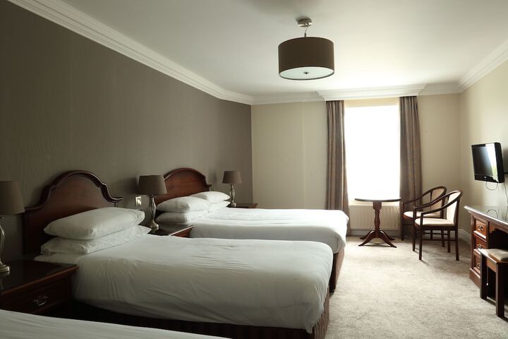 Room 4 of 47