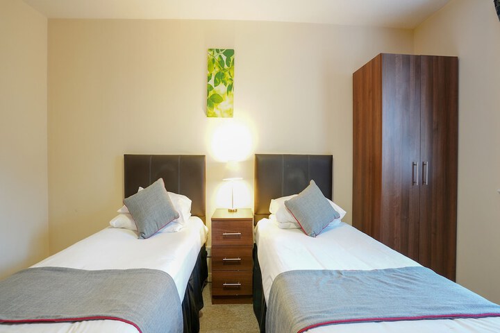 Room 66 of 111