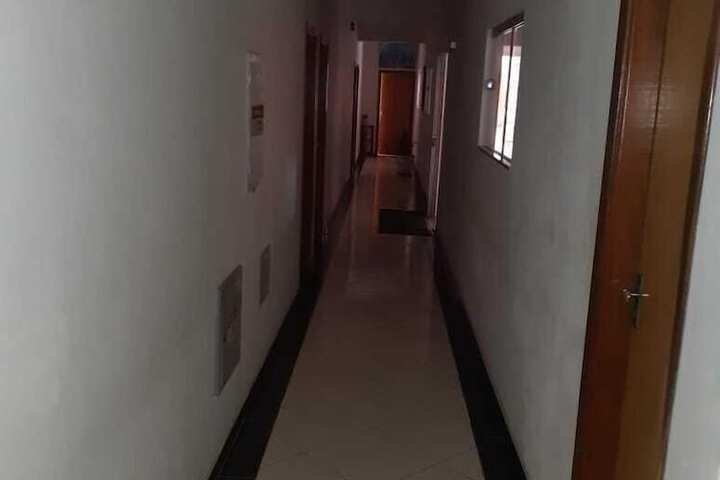 Ballroom/Hall 31 of 33