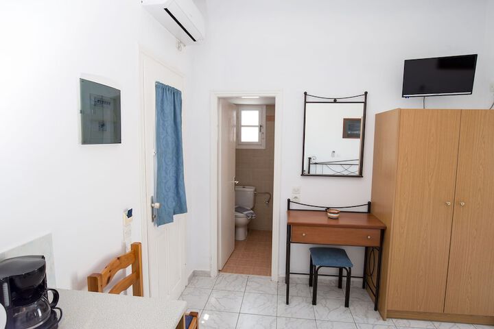 Room 21 of 59