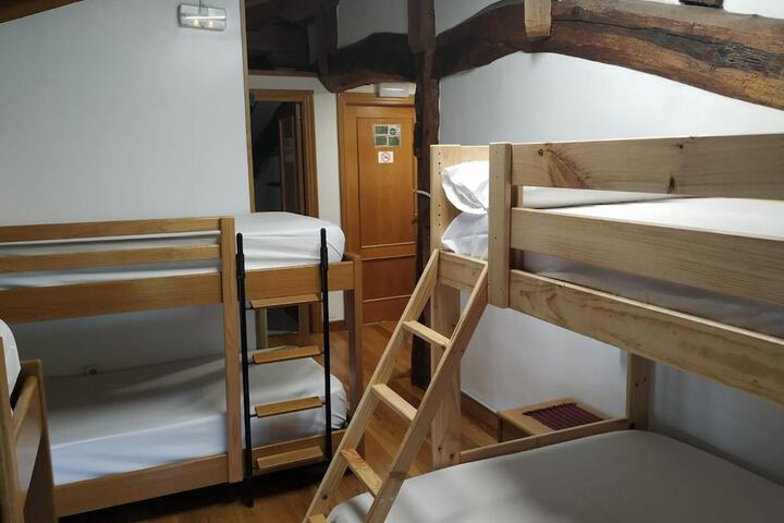 Room 17 of 61