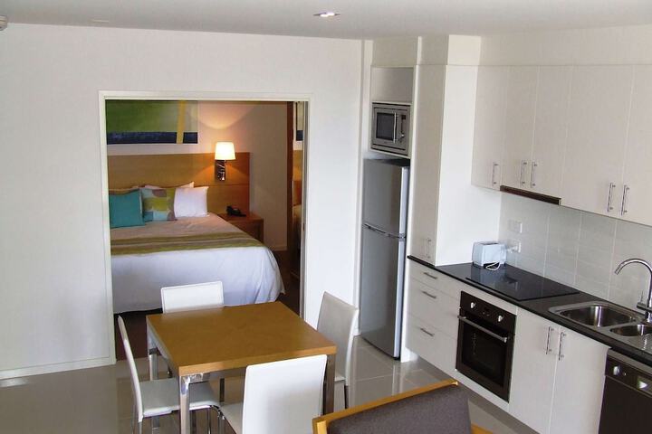 Room 13 of 46