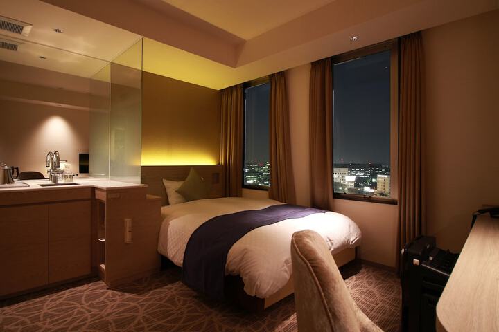 Room 30 of 55