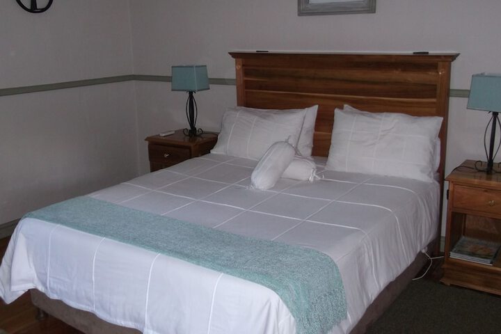 Room 8 of 52