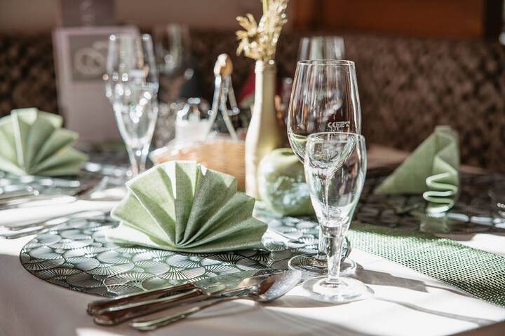 Dining 62 of 92