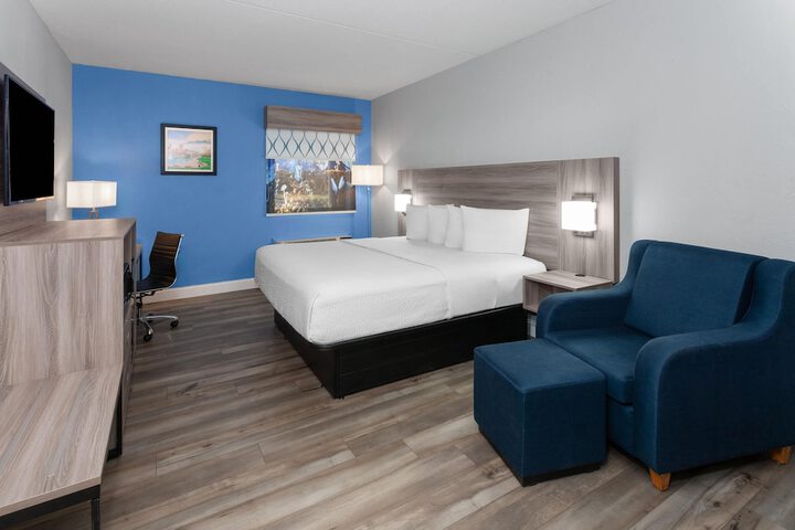 Room 34 of 58