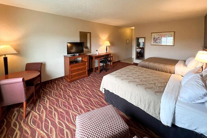 Room 14 of 23