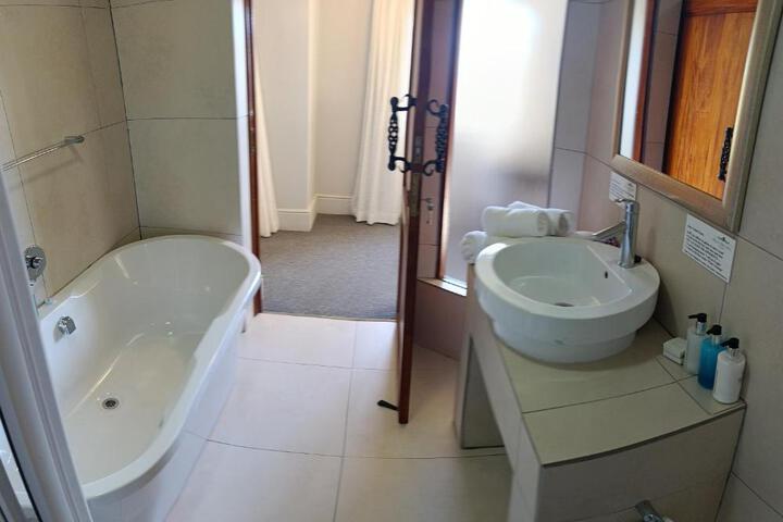 Inside Room Photo