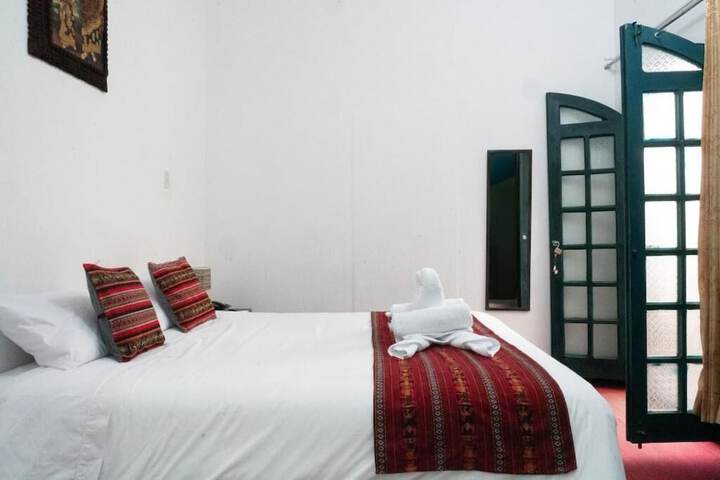 Room 18 of 43