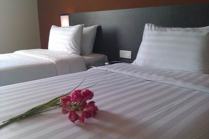 Room 7 of 20