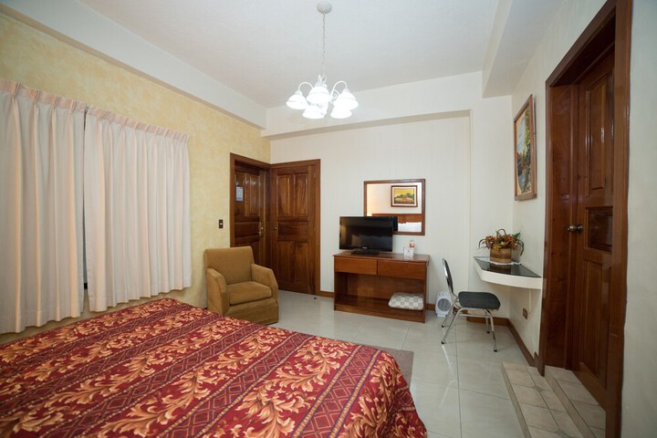 Room 15 of 81