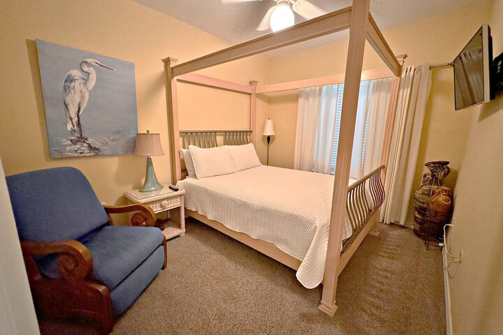 Room 45 of 90