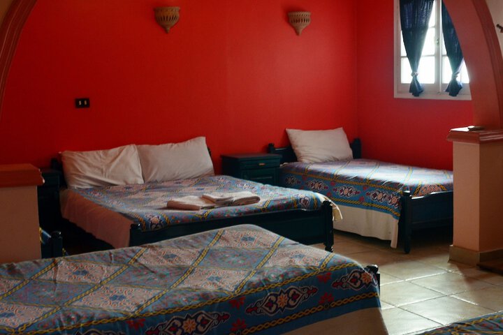 Room 8 of 95