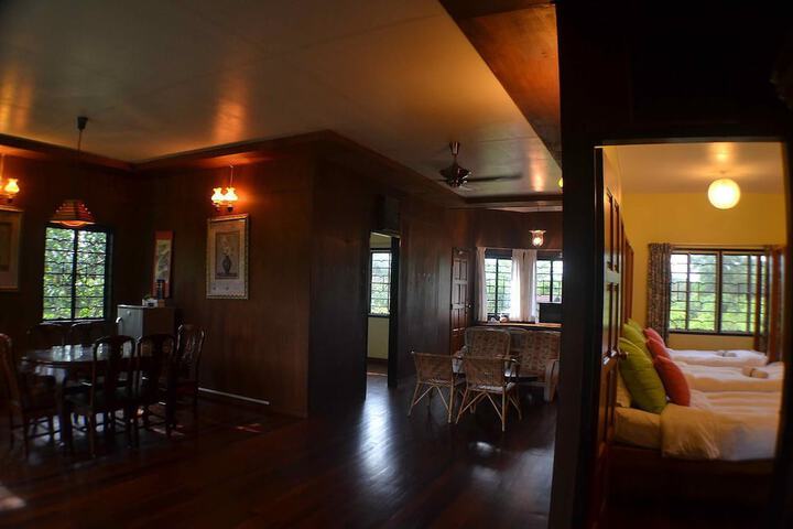 Room 2 of 44
