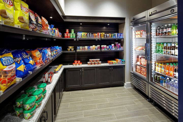Snack bar
