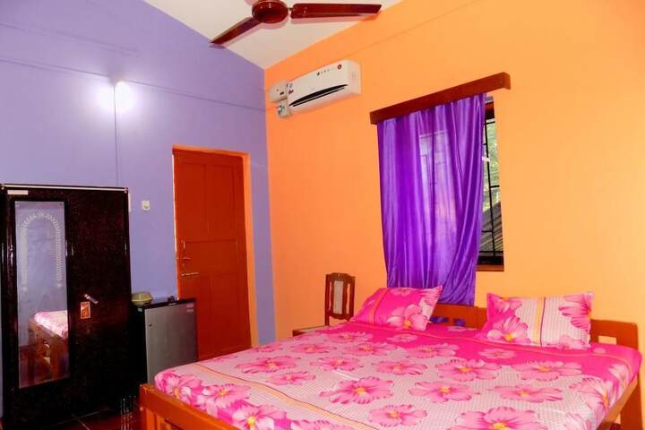 Room 7 of 57