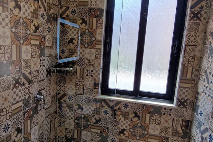 Room 45 of 65