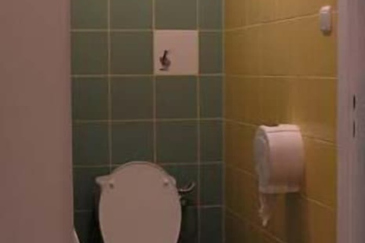Room 20 of 37