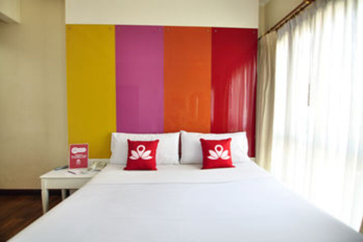 ZEN Rooms Ratchadaphisek Soi Sukruamkan