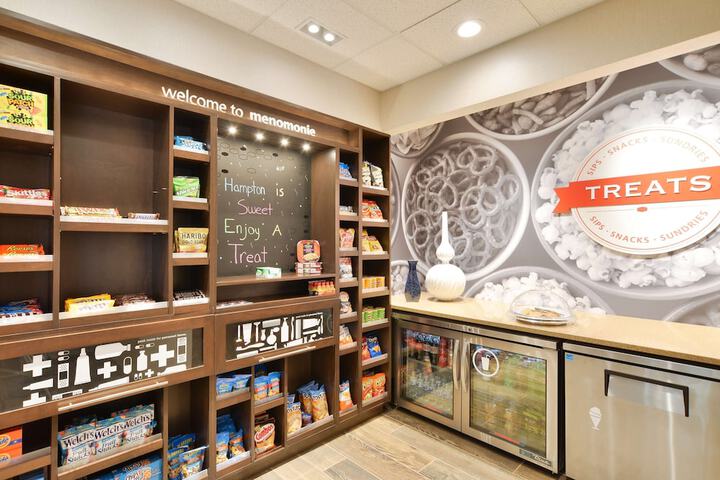 Snack bar