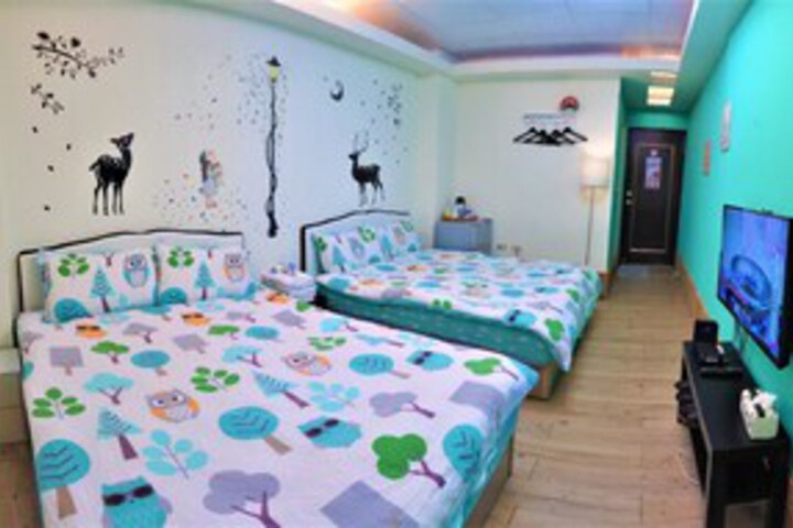 Room 20 of 29
