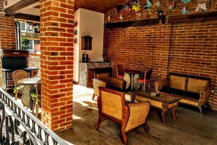 Terrace/Patio 5 of 6