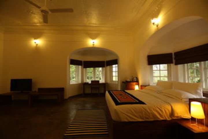 Room 18 of 31