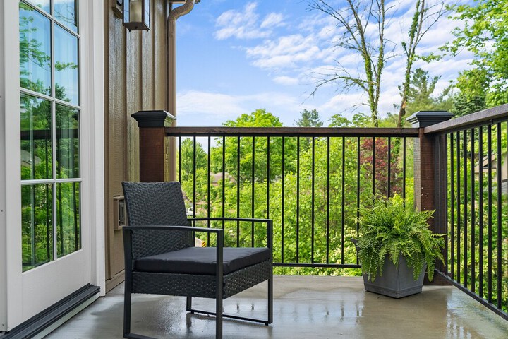 Terrace/Patio 32 of 48