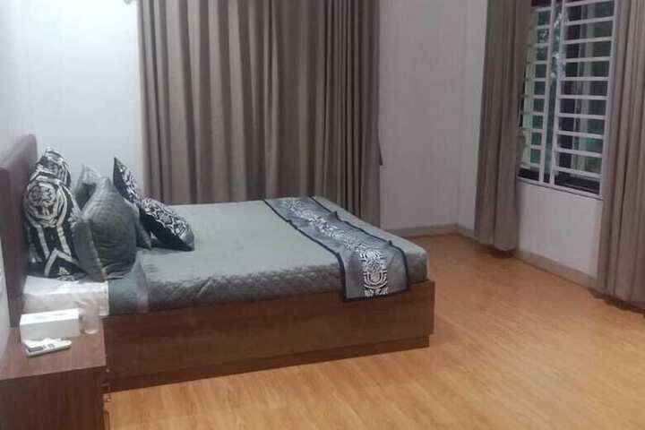 Room 30 of 62